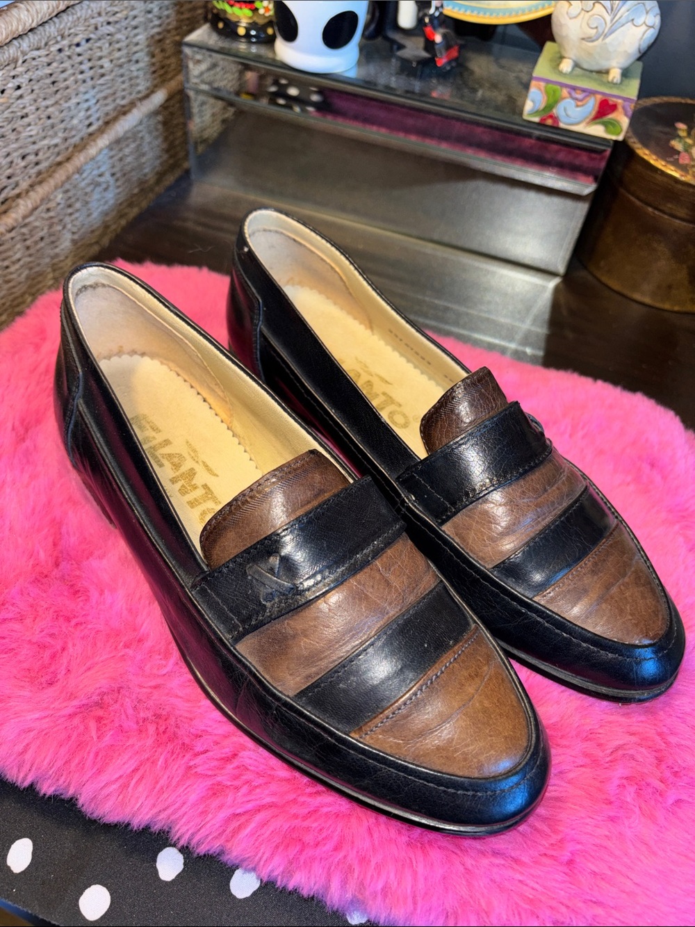 EUC VINTAGE FILANTO made in Italy two-tone style, featuring a unique combina
